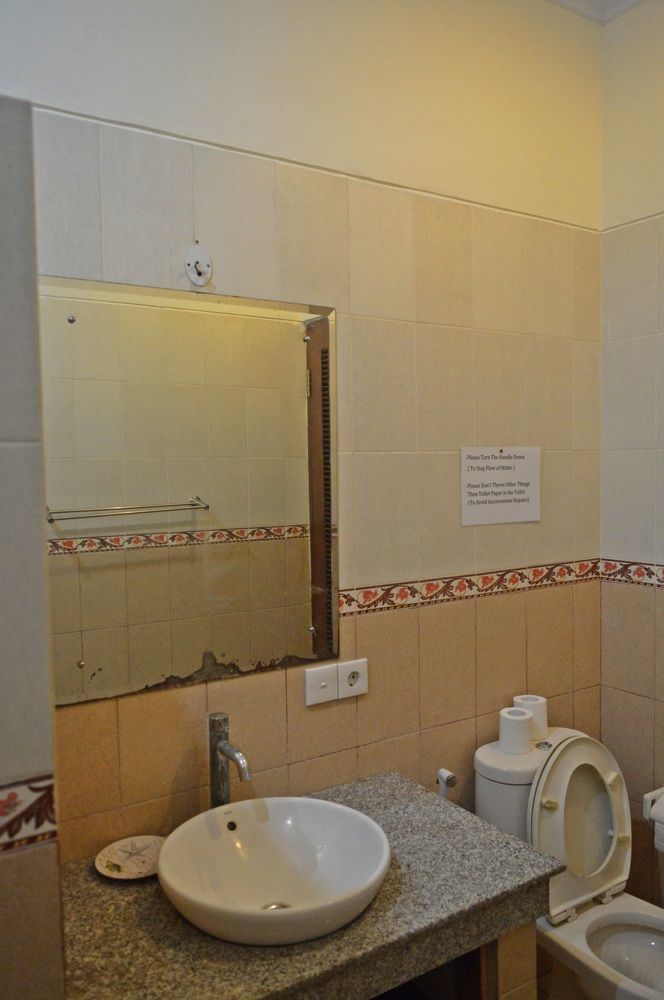 Yulia 2 Homestay Sanur Dış mekan fotoğraf